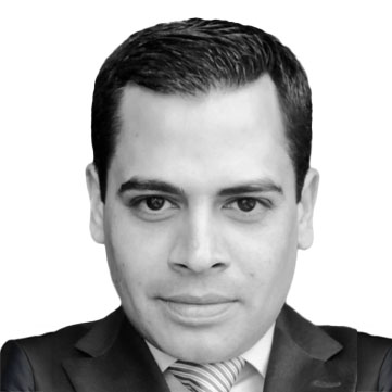 Alan Dourado dark